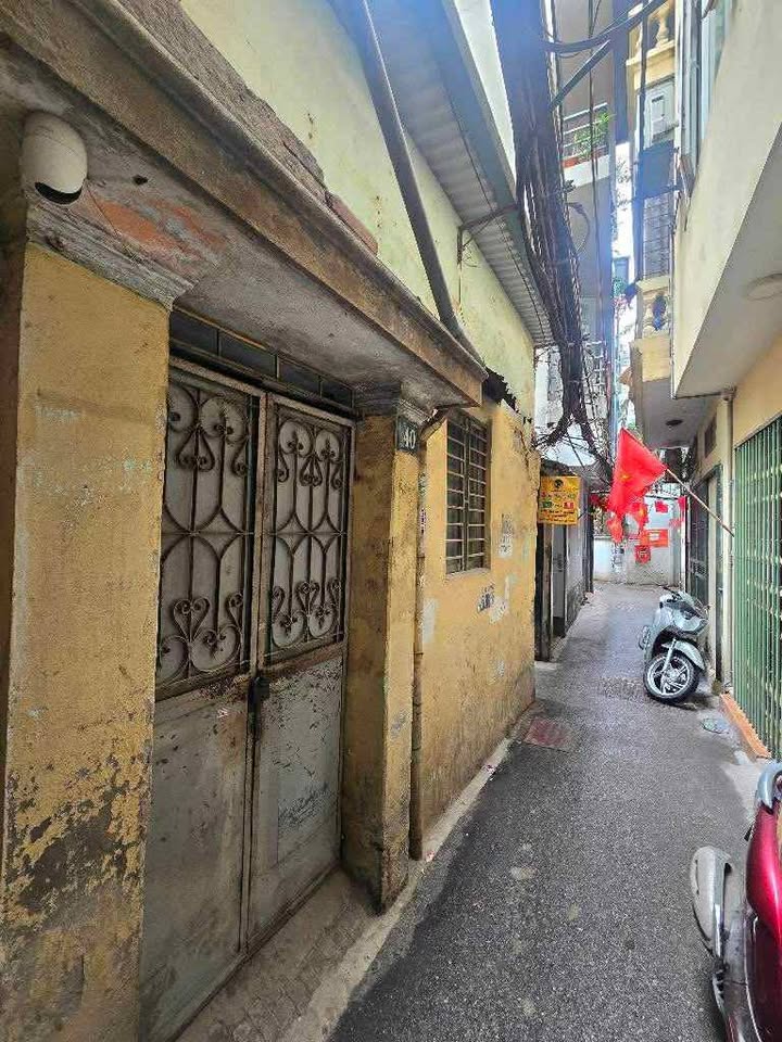 Nhà riêng Ngõ 510 Thụy Khuê 32m² - Sổ hồng sẵn, giá tốt!