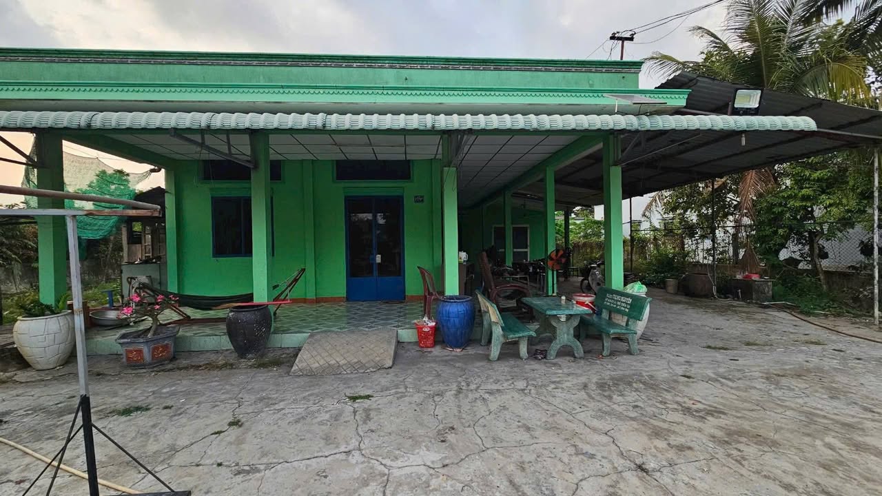 Bán đất 1000m² ODT mặt tiền Agora, Thủ Thừa - Giá 4.4 tỷ