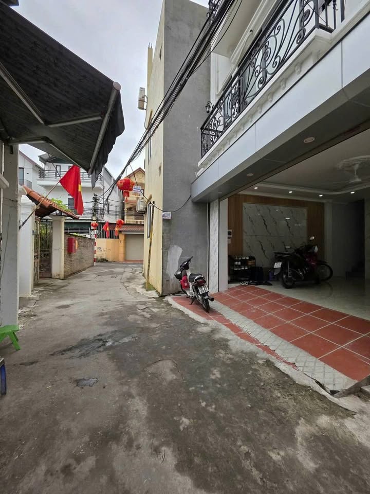 Nhà 5 Tầng Thang Máy 52m² Bát Khối, Long Biên - Ô Tô Đỗ Cửa