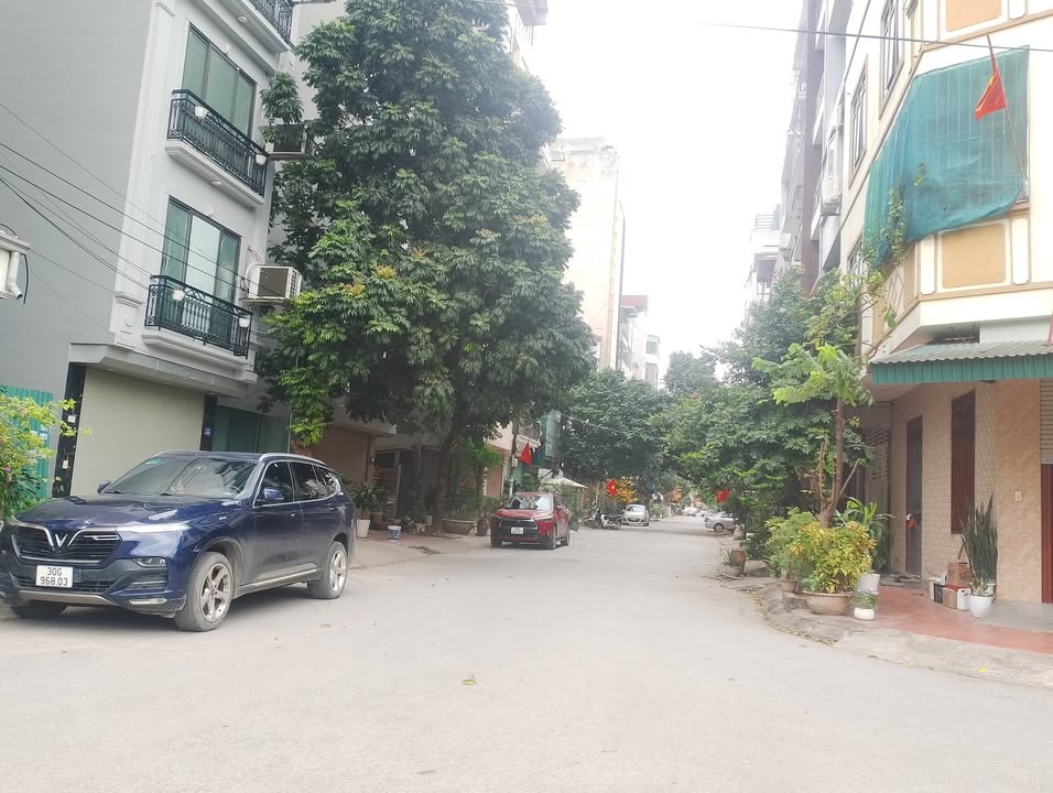 Nhà Phố Kinh Doanh KĐT Văn Khê, Hà Đông - 50m², 4 Tầng, Ô Tô Tránh