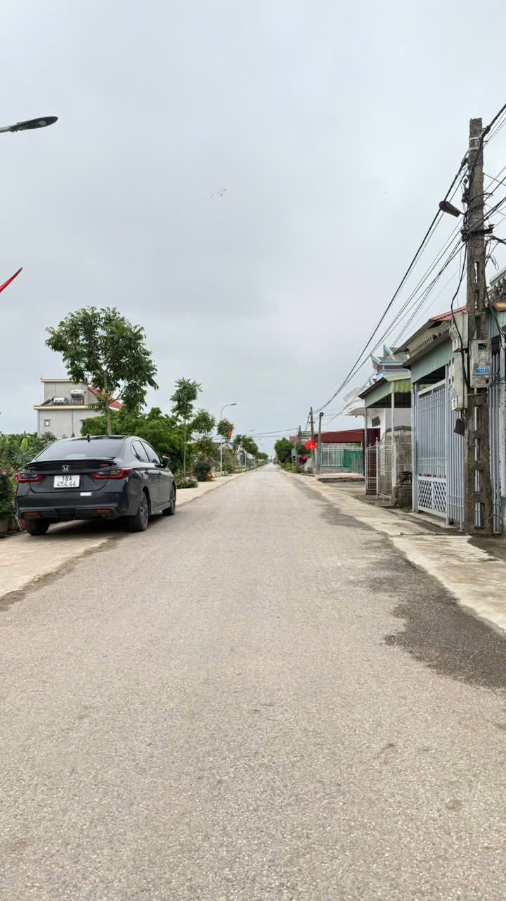 Đất nền Giao Tân Giao Thủy 131m² - Sổ đỏ chính chủ, giá 1 tỷ!