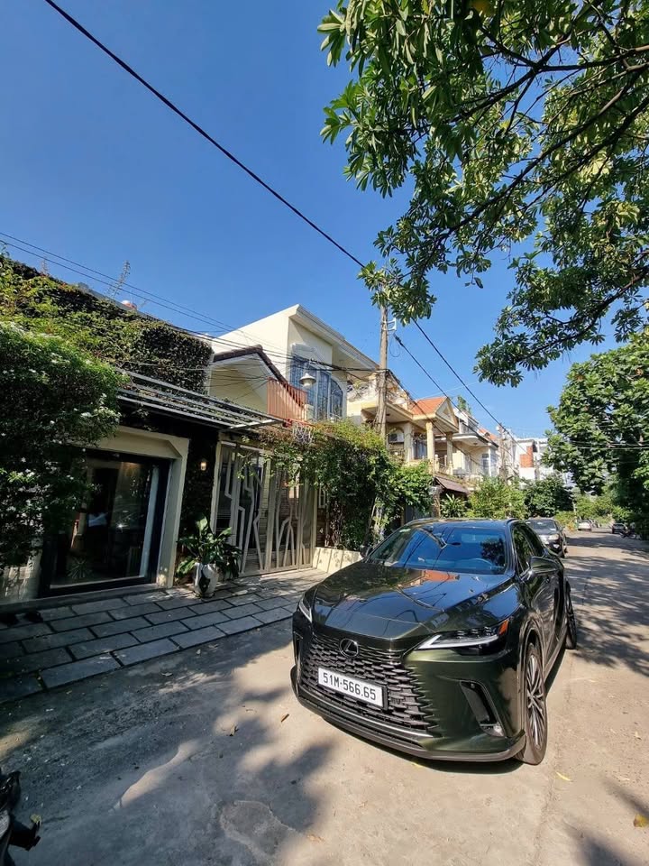 Nhà Phố Thủ Đức 120m² giá 7 tỷ - Vị trí đắc địa, đầu tư sinh lời!