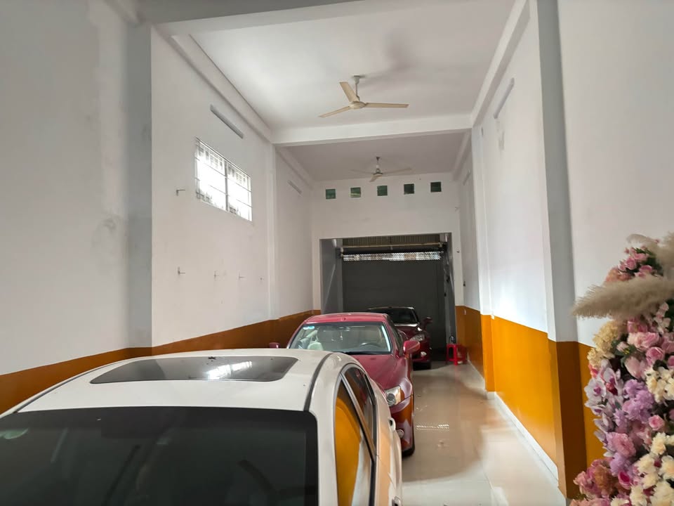 Nhà Mặt Tiền Nguyễn Tri Phương, Buôn Ma Thuột - 121m² Kinh Doanh Đắc Lợi