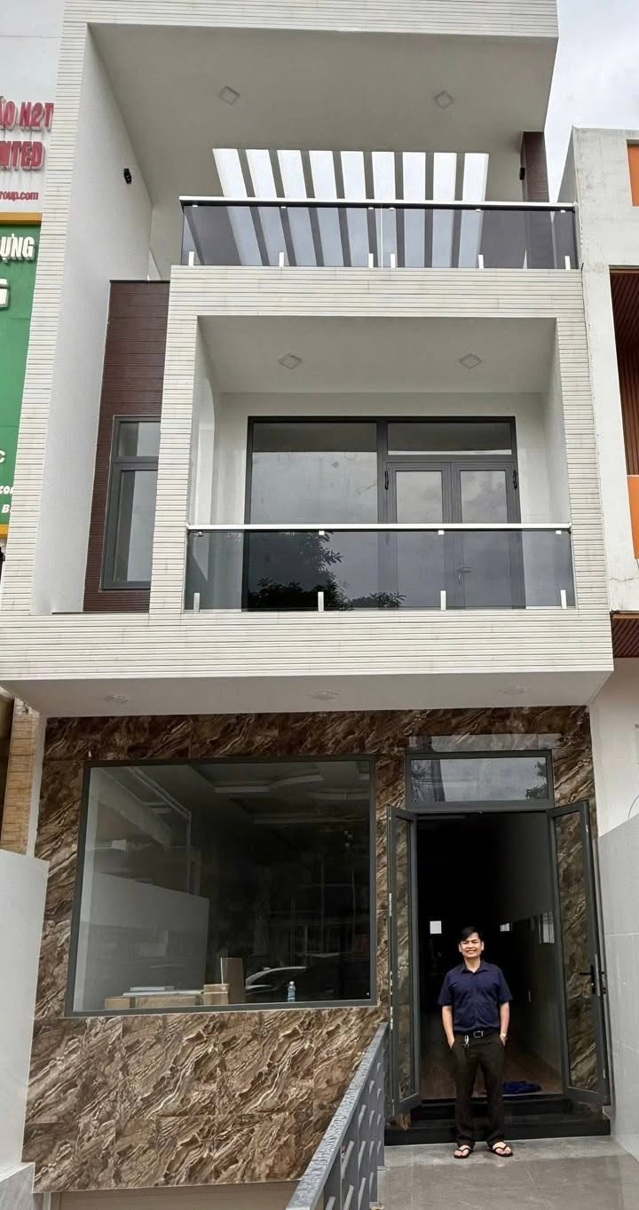 Cho Thuê Mặt Bằng Kinh Doanh 3 Lầu - Hiệp Thành 3, Thủ Dầu Một (20 Triệu/Tháng)