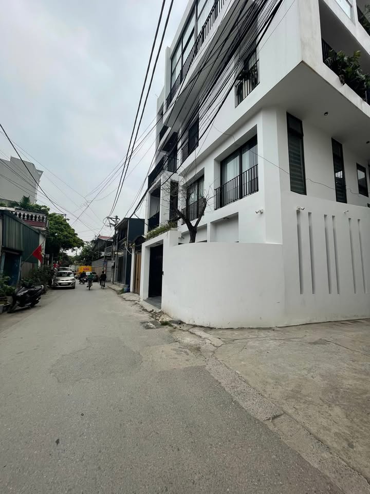 Nhà Mặt Tiền Thạch Bàn 38m² 5 Tầng - Kinh Doanh Sầm Uất