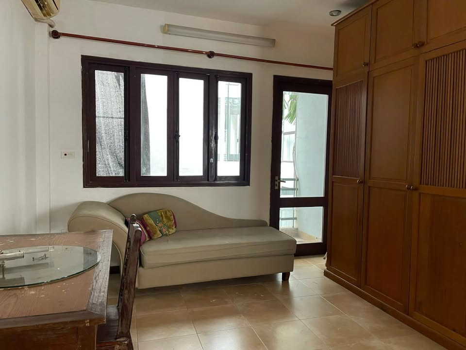 Căn hộ Tây Hồ 65m² view đẹp - Ban công riêng