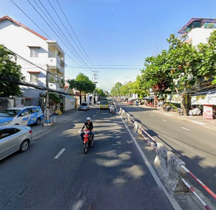 Mặt Bằng Kinh Doanh 300m² Mặt Tiền Lê Hồng Phong, Nha Trang - Giá 30 Triệu/Tháng