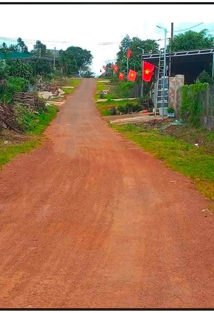 Đất nền Kiến Đức 500m² 1.3 tỷ - Sổ đỏ chính chủ, tiềm năng tăng giá!