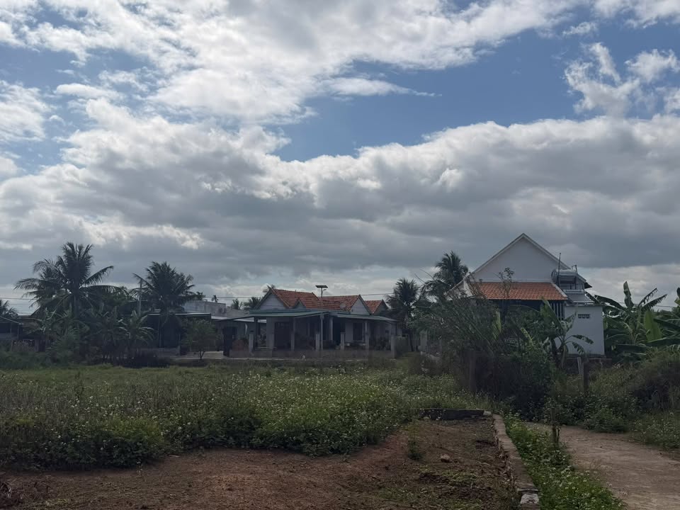 Đất nền Phường Ninh Đa, Ninh Hòa 137.2m² - Sổ đỏ chính chủ, bán gấp!