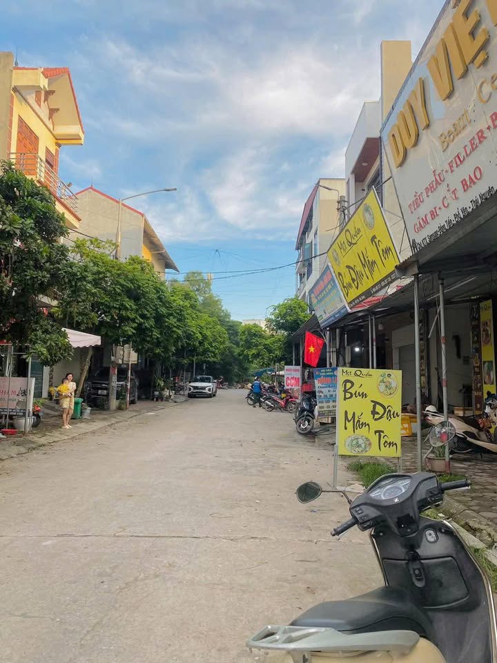 Nhà + Đất Việt Yên 72m² - Đầu tư sinh lời, sổ đỏ chính chủ!