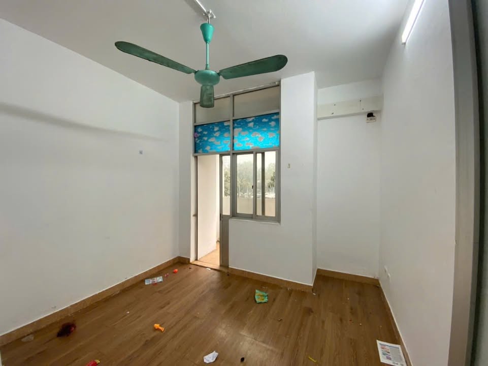 Chung cư A6 Nam Trung Yên 59m² Tầng 2 Lô Góc - Giá 5.9 Tỷ