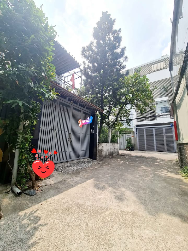 Nhà Riêng Lũy Bán Bích, Tân Phú 85m² giá 8 tỷ - Ô tô vào tận nhà!