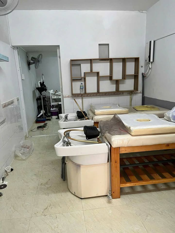 Mặt bằng CMT8, Tân Bình 27m² giá 7 triệu - Thích hợp KD!