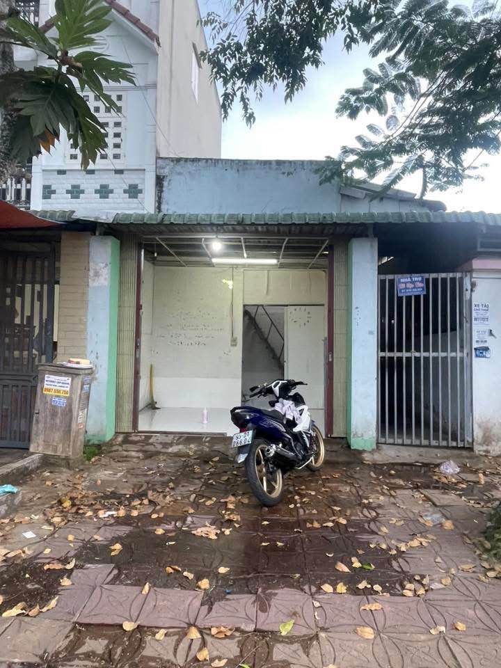 Nhà trọ gác lửng Cái Răng 30m² - Kinh doanh đắc địa, 2.6 triệu/tháng!