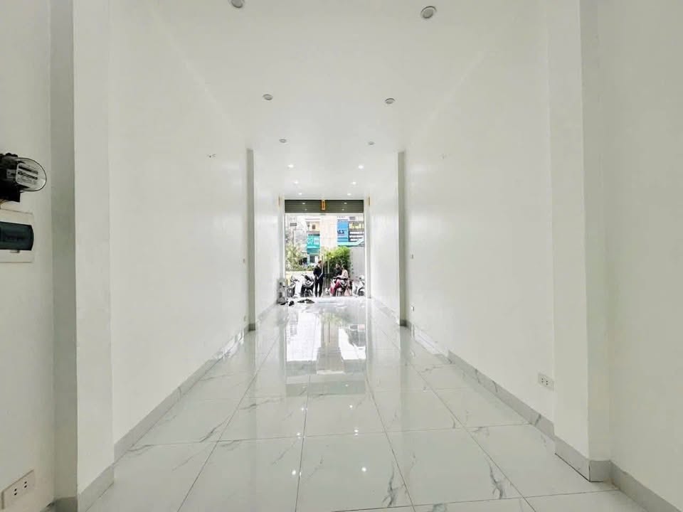 Mặt bằng KD 38m² Quang Trung, Hà Đông - Kinh doanh sầm uất, giá 12 triệu/tháng