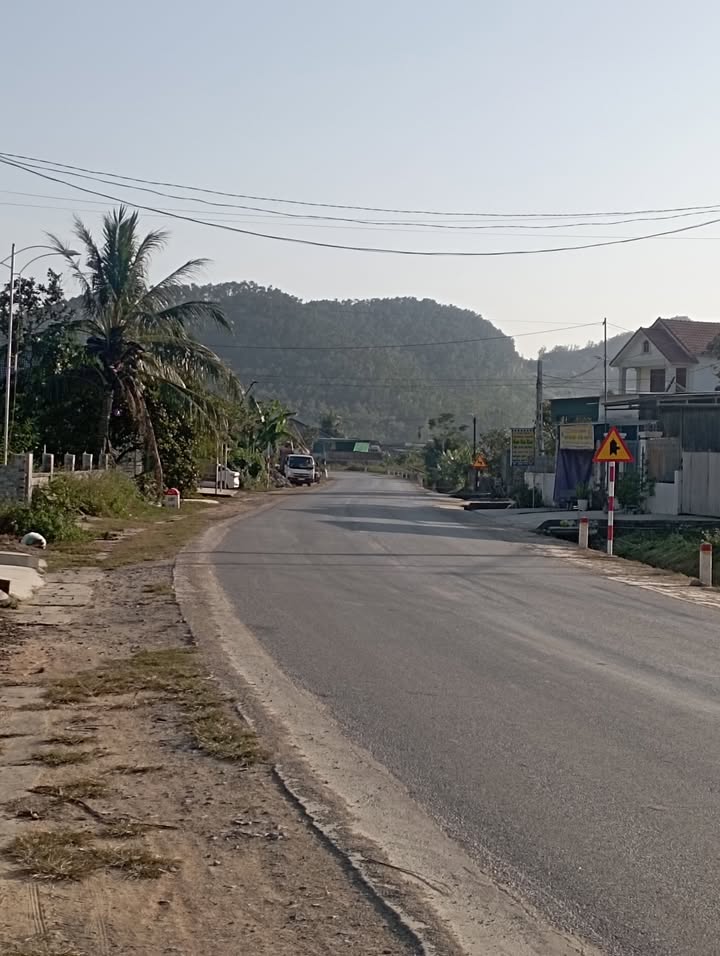 Đất Vàng QL48B Quỳnh Lưu 384m² - Sổ Đỏ Sẵn Sàng, Sát Cao Tốc