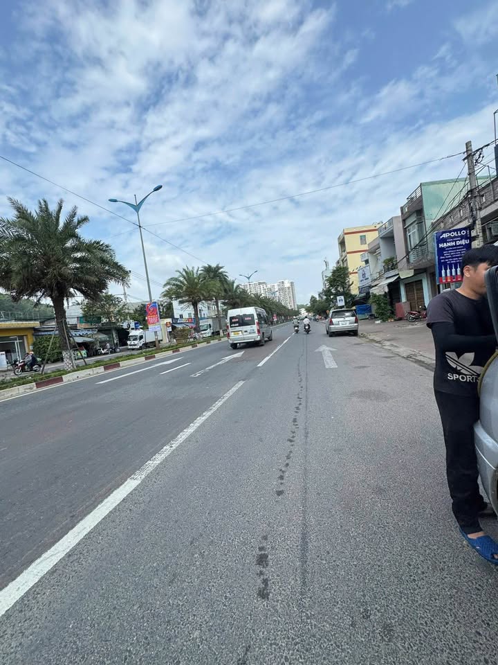 Nhà Mặt Tiền P. Quang Trung, Quy Nhơn - 55m², Ngang 3.35m - Giá Tốt