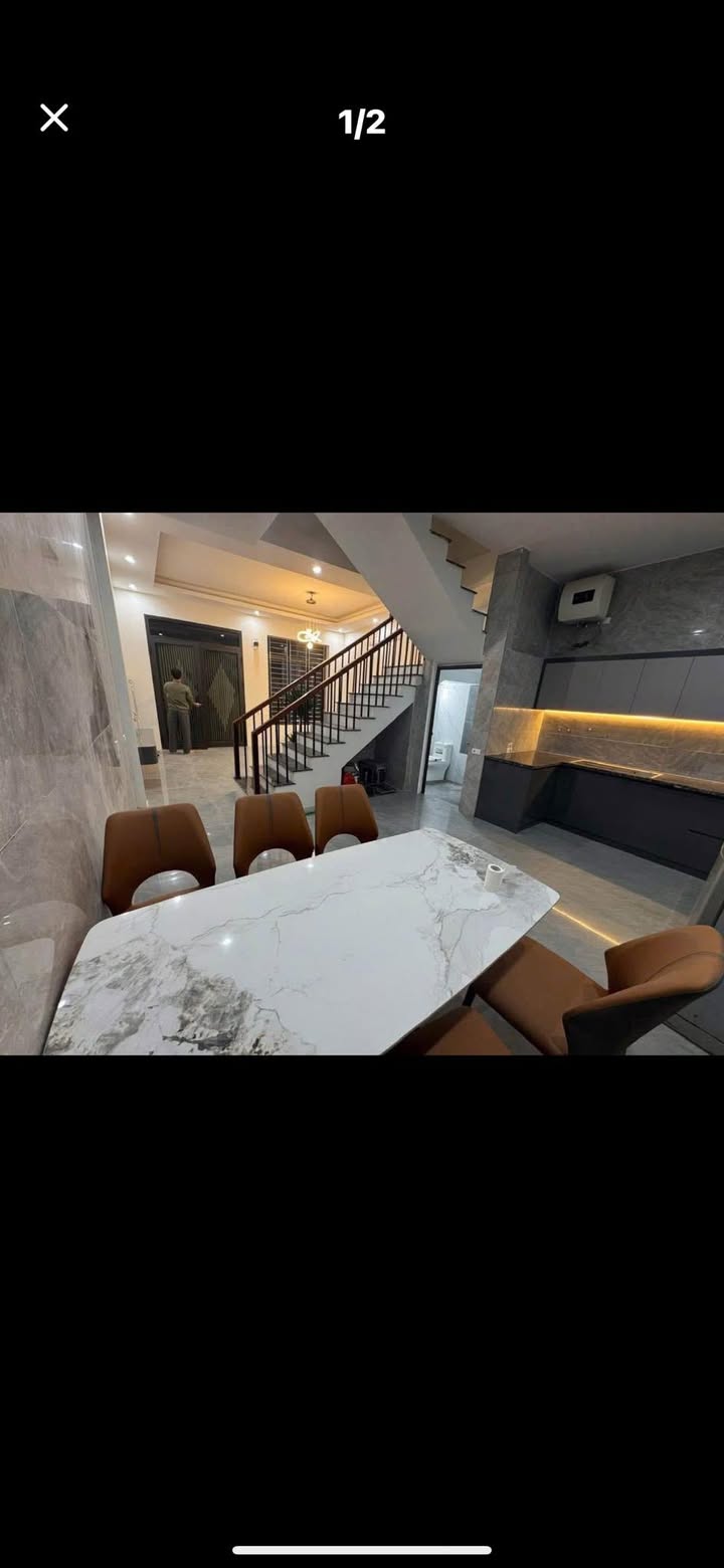 Nhà 3 Tầng Phường Hoàng Văn Thụ - 50m², Ô Tô Vào Tận Cửa - 3 Tỷ Tốt