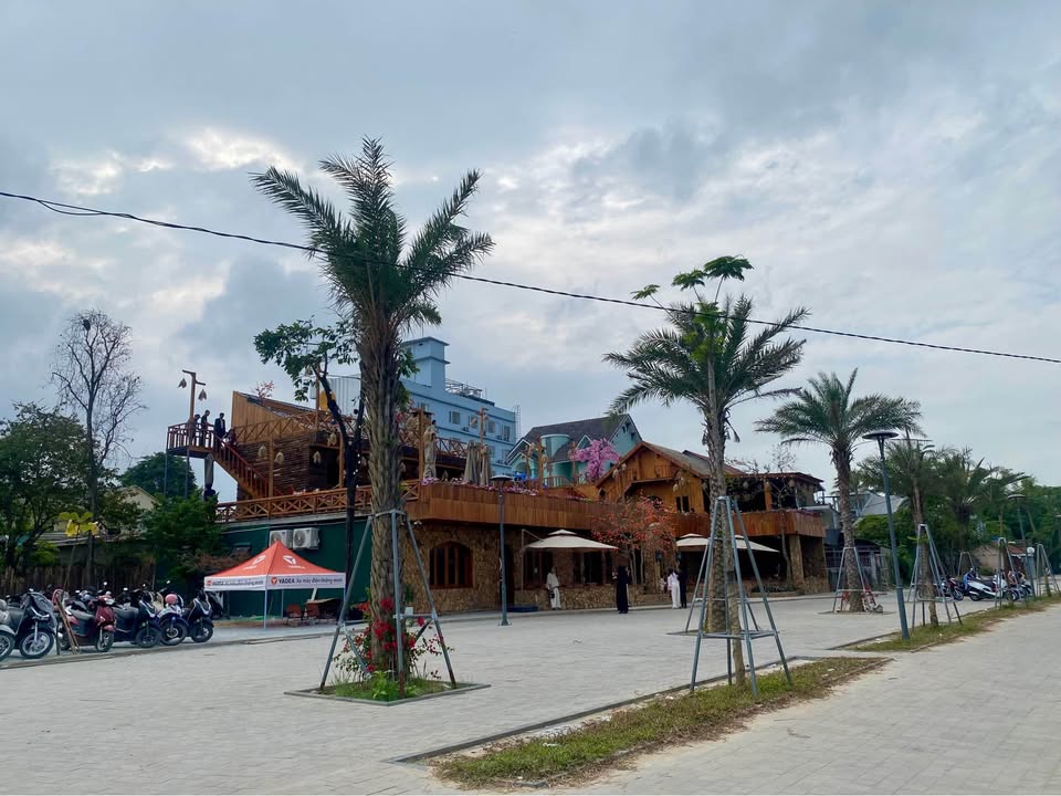 Shophouse Phố đi bộ Huế 900m² - Mặt tiền kinh doanh đỉnh cao!