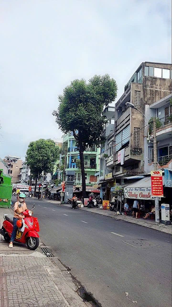 Nhà Phố Lê Đại Hành Q11 44m² - Mặt Tiền Kinh Doanh Đỉnh, Giá Tốt!