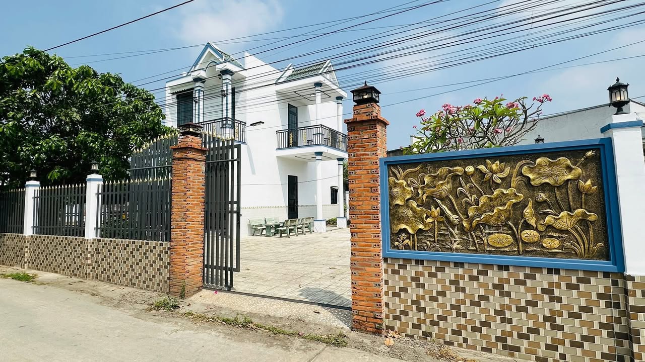 Nhà Riêng Bình Chánh 173m² giá 2.6 tỷ - Giá Tốt Hiếm Có!