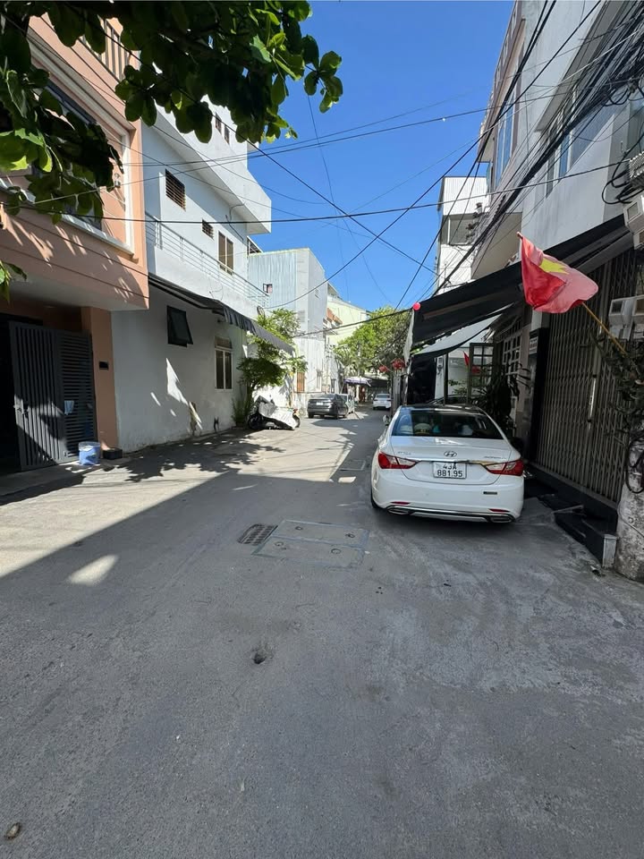 Nhà 5 Tầng Cho Thuê Đường Nguyễn Hữu Thọ, Đà Nẵng - Sẵn Sàng Ở Ngay