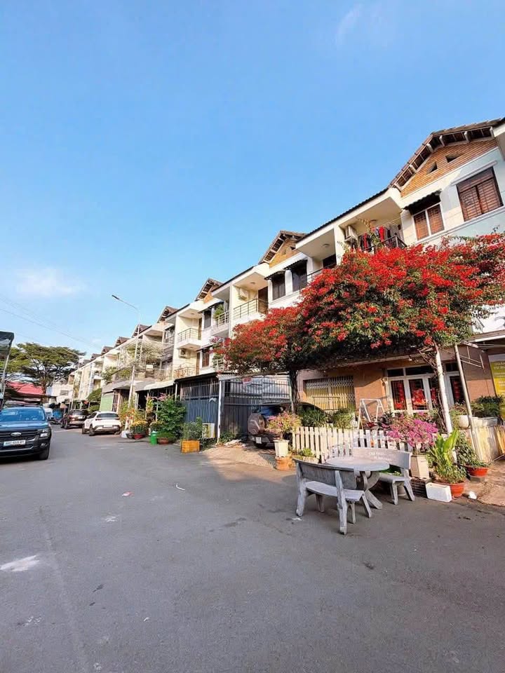 Cho thuê Biệt thự mini KDC Tín Nghĩa, Biên Hòa - 200m² sàn, 3PN, Full nội thất