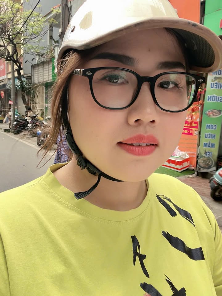 Nhà riêng Ngoạ Long 69m² - Ô tô đỗ cửa, Sổ đỏ sẵn sàng!