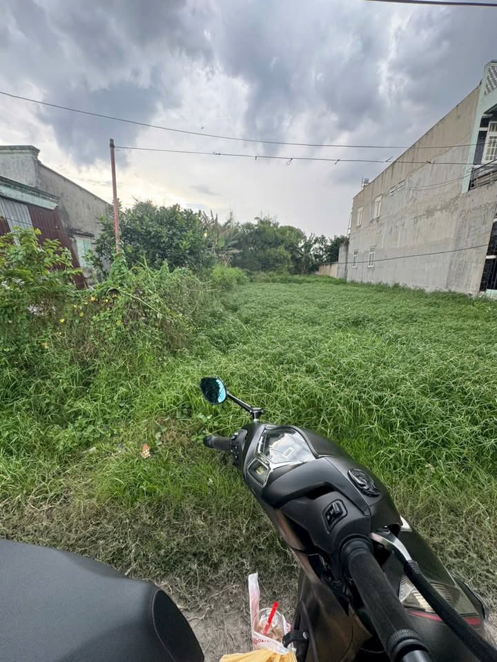 Bán đất thổ cư Củ Chi 175m² - Sổ đỏ sẵn sàng, giá 1.95 tỷ