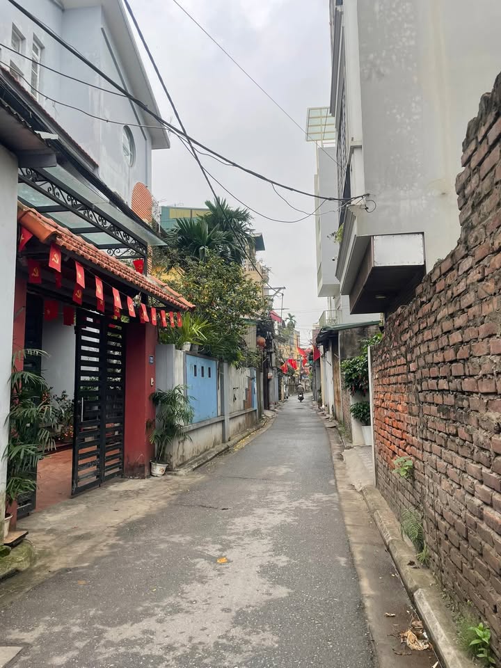 Đất Nền Tư Đình, Long Biên 72m² - Sổ Đỏ Chính Chủ, Ô Tô Vào Đất