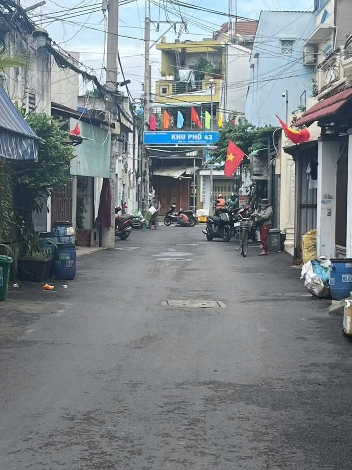 Nhà Riêng Trần Thị Hè, Q12 54m² giá 4.2 tỷ - Sẵn sàng ở ngay!