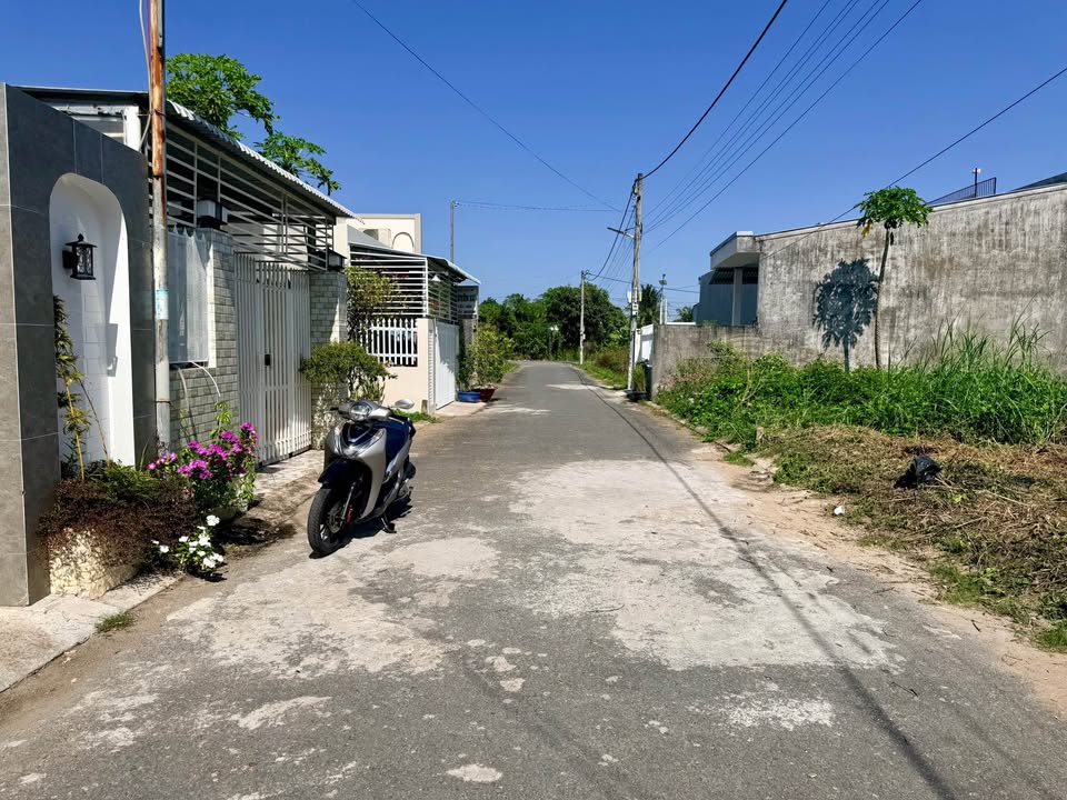 Bán Đất Nền Đường Vành Đai, Trà Vinh 105m² Sổ Hồng Thổ Cư - Giá Tốt