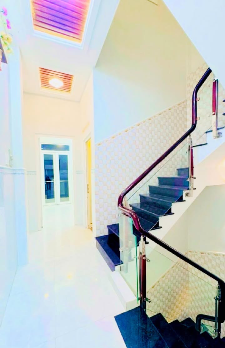 Nhà Phố Quận 6 - 60m² - 4PN - 7 Tỷ - Sổ Hồng Riêng