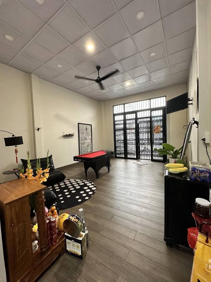 Nhà Hẻm Trương Phước Phan 70m² giá 9.9 triệu - Kinh doanh nhỏ hiệu quả!