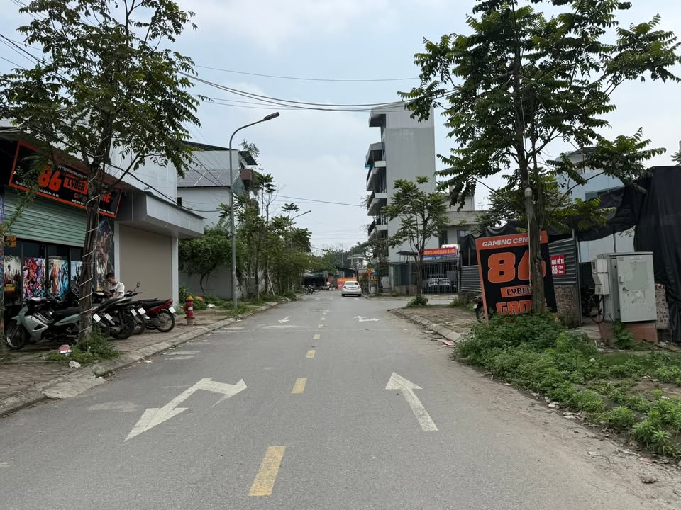 Mặt Phố Kinh Doanh Quốc Oai 82.5m² - Dòng Tiền Ổn Định - Sổ Hồng Sẵn