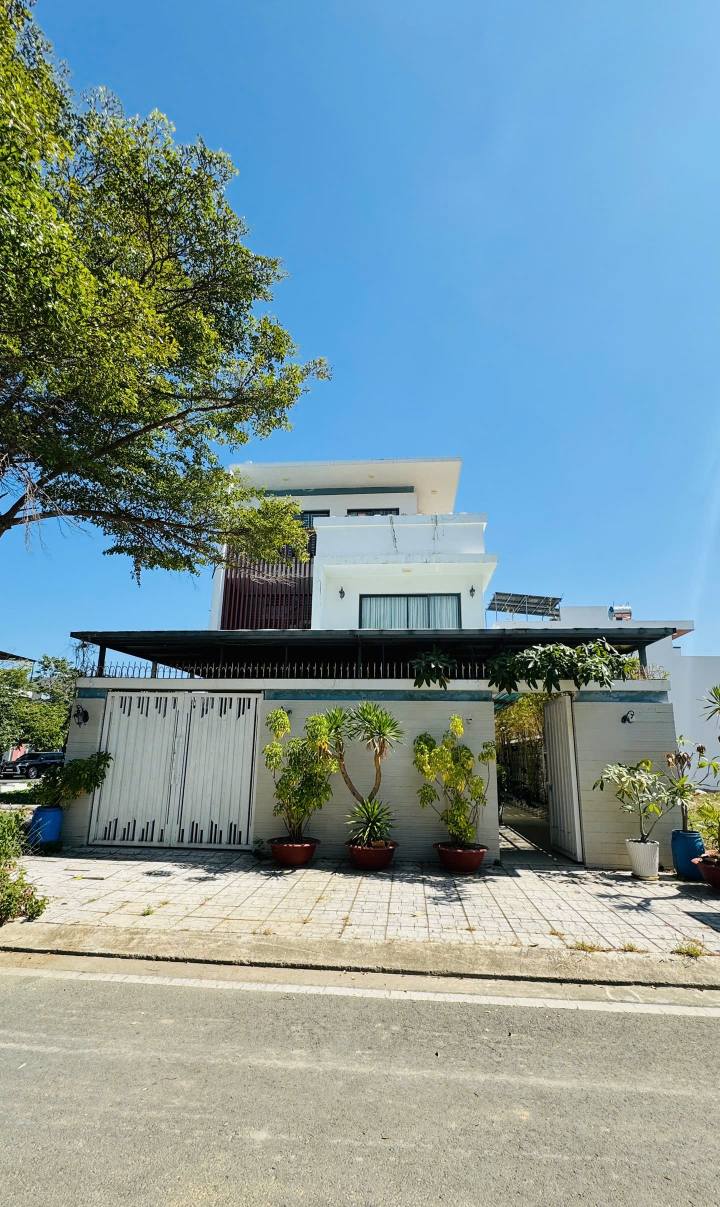 Bán Biệt Thự Mỹ Gia Nha Trang 209m² Mặt Tiền 10M - Kinh Doanh Đắc Lộc