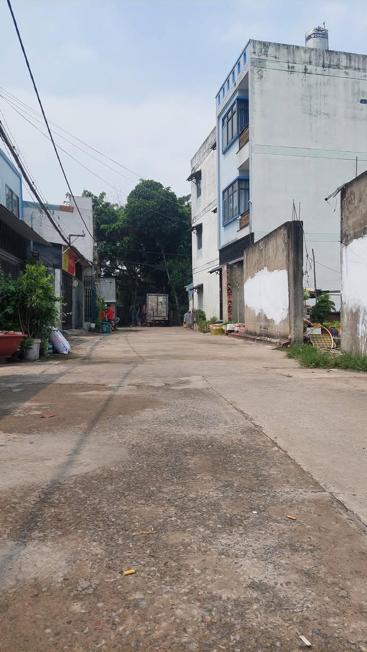 Bán Nhà Cấp 4 Thạnh Lộc 41, Q12 - 99m² Giá 4.8 Tỷ, Gần Gò Vấp