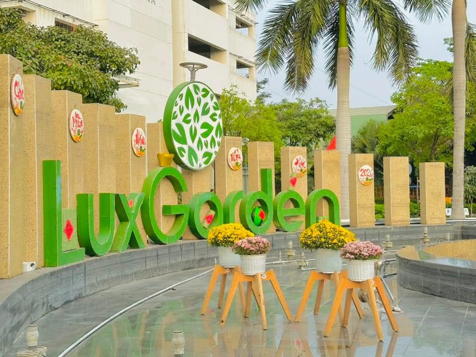 Căn hộ Luxgarden Quận 7 - 76m² Sổ hồng sẵn, Giá 3.7 tỷ