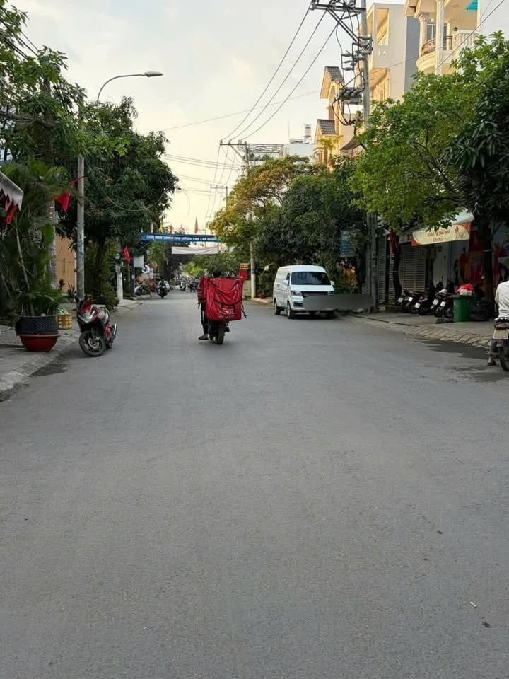 Nhà Phố Gò Vấp 68m² giá 13 tỷ - Lô góc 2 mặt tiền kinh doanh!