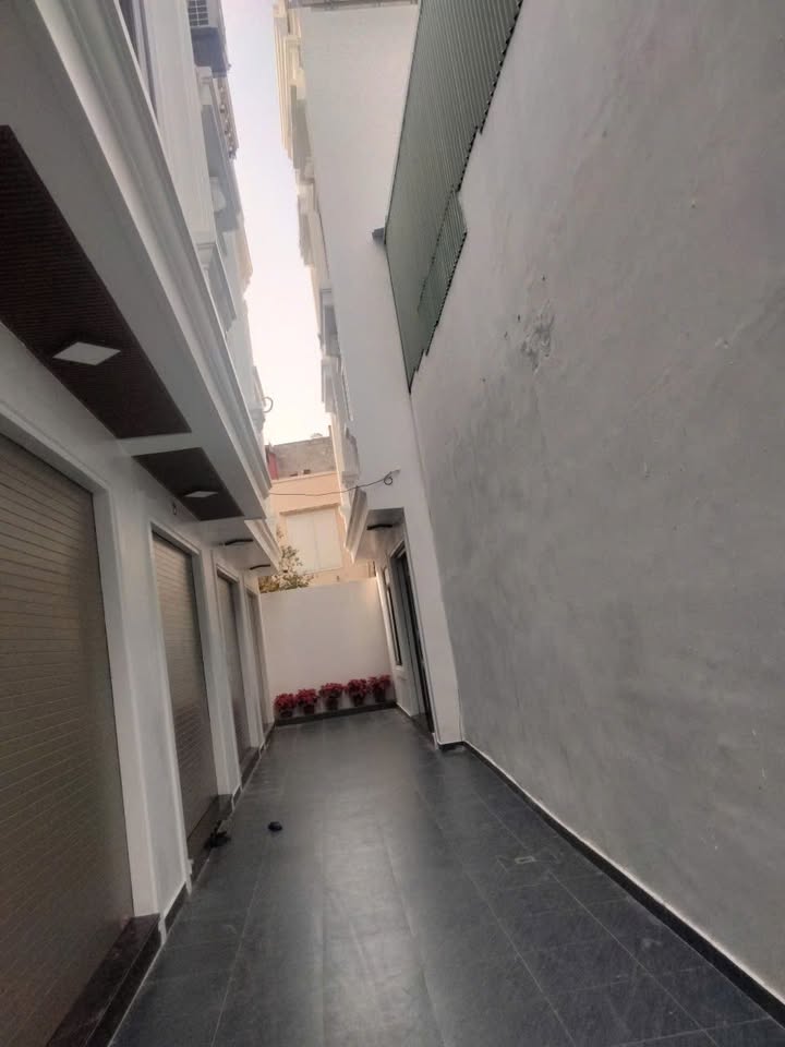 Nhà Phố Tôn Đức Thắng, HP - 4 Tầng, 42.8m² - Sổ Đỏ, Sẵn Ở Ngay!