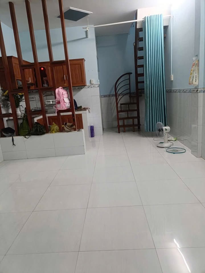 Nhà riêng Vĩnh Lộc B 32m² giá 3.7 triệu - Giá tốt hiếm có!