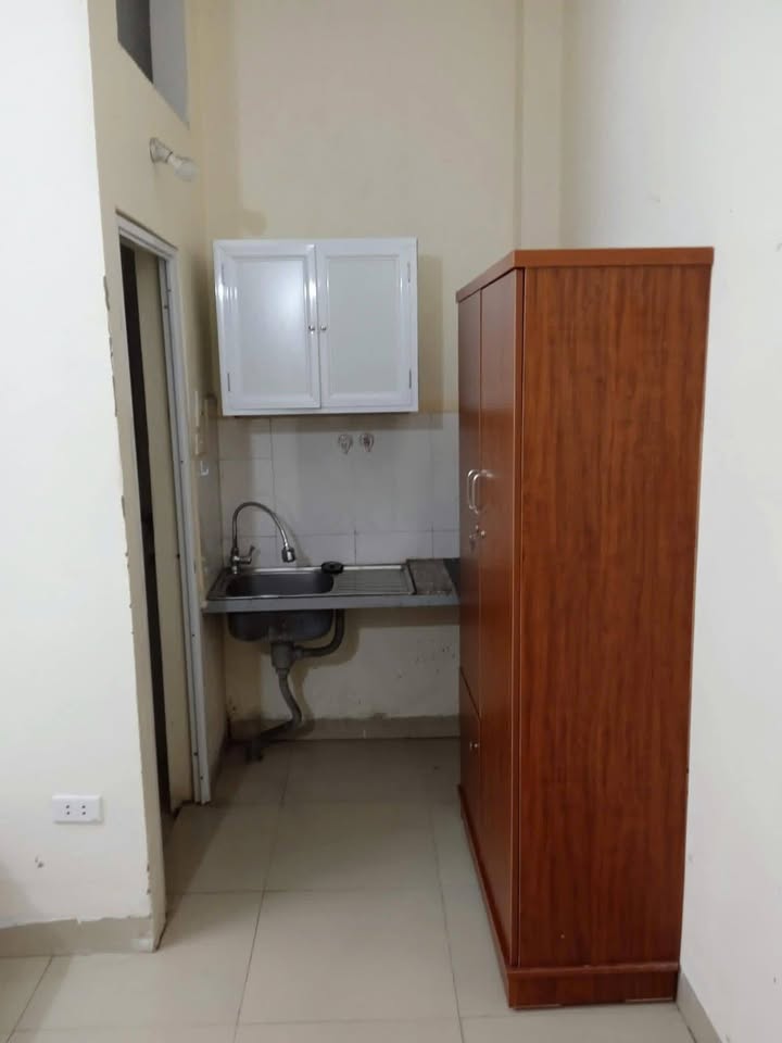 Cho thuê phòng trọ tầng 1 full nội thất, 2.8 triệu/tháng tại Thụy Khuê, Tây Hồ