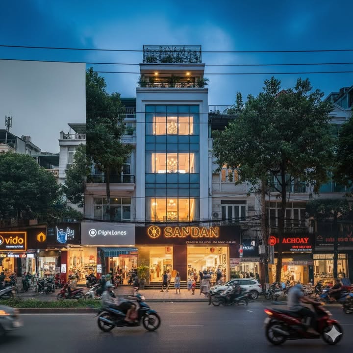 Nhà Nguyên Căn Hàng Chuối Hoàn Kiếm 50 Triệu - Vị Trí Đắc Địa Kinh Doanh Spa!