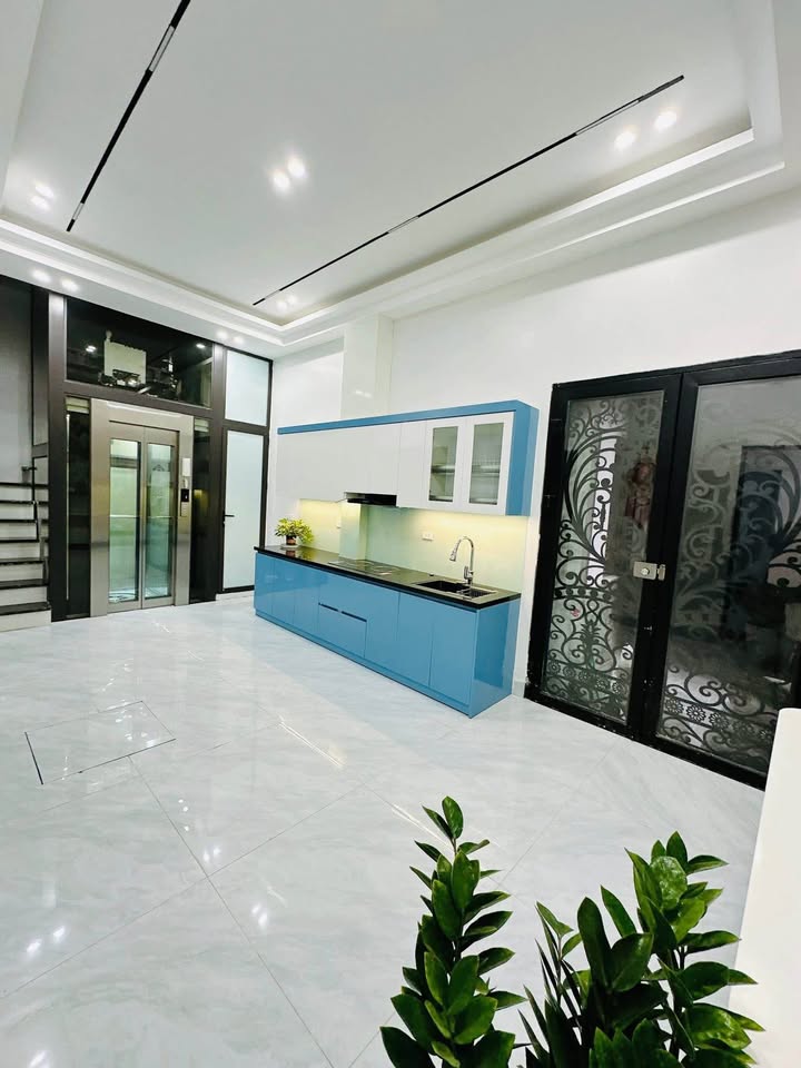 Nhà Riêng Phố Yên Ninh, Ba Đình 43m² giá 9.5 tỷ - Sẵn sàng ở ngay!