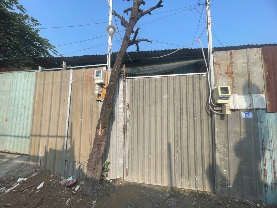 Bán Gấp 2 Căn Nhà 60m² KDC Hồng Long, Thủ Đức - Sẵn Sàng Xây Mới