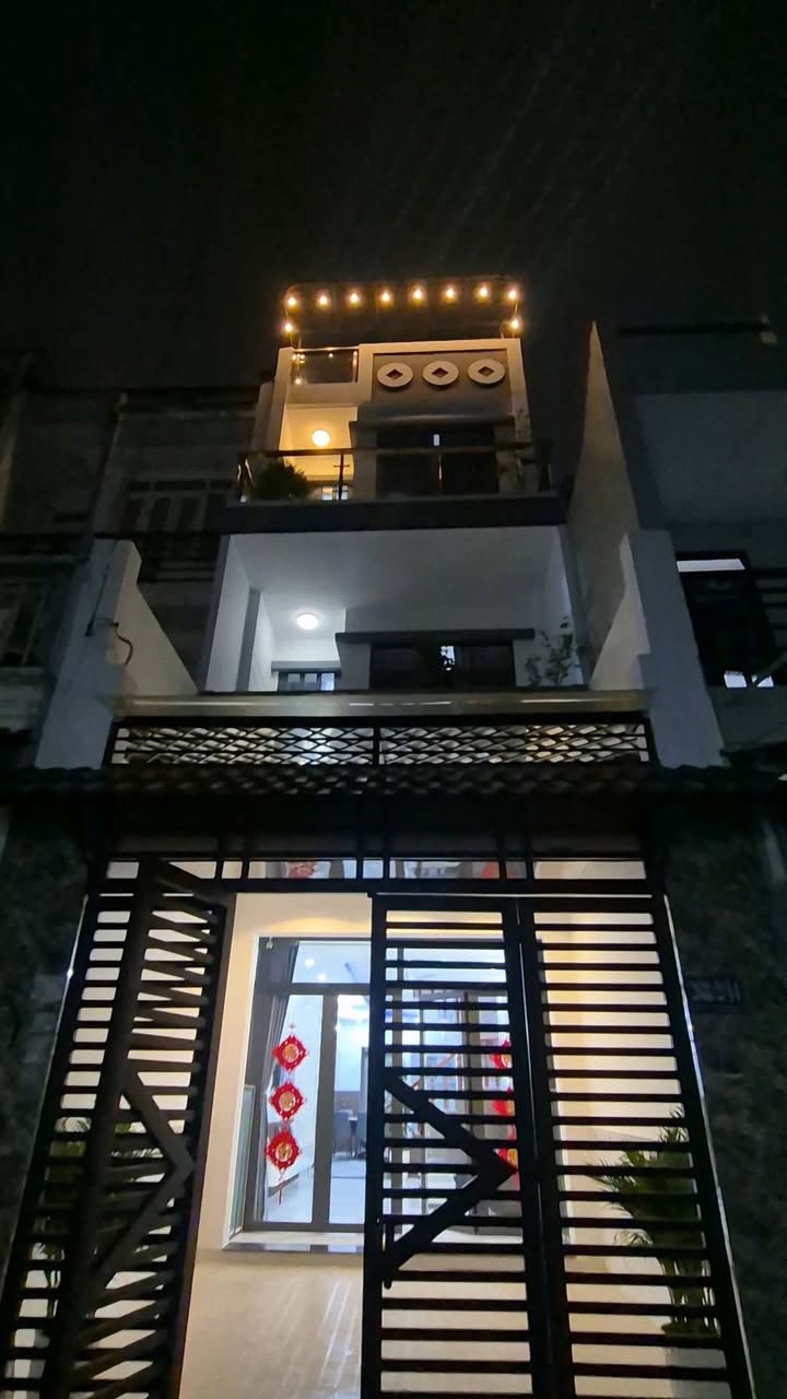 Nhà riêng Tô Ngọc Vân Q.12 76m² - Ô tô vào tận nhà, sổ hồng sẵn!