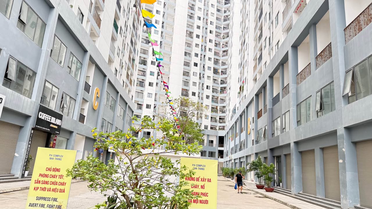 Chung cư CT4 VCN Phước Hải Nha Trang - View mát, Giá tốt nhất khu vực!