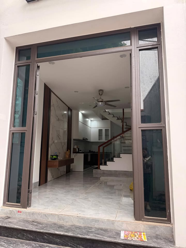 Nhà 4.5 Tầng Dương Nội, Hà Đông - 3PN, 4WC, Sẵn Oto Đỗ Cửa