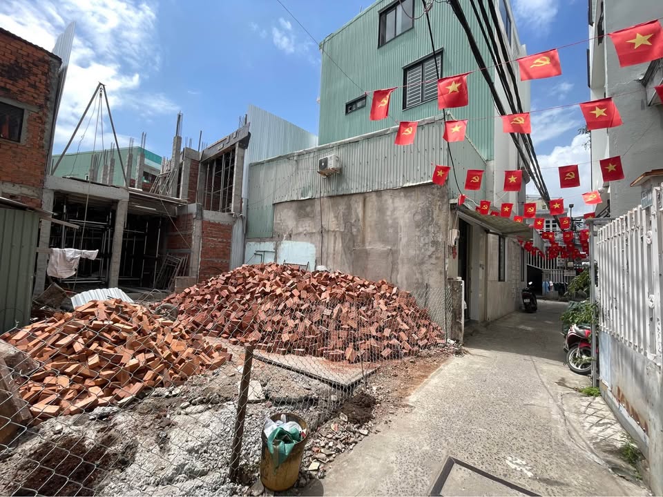 Đất Biển Sơn Trà - 70m² Gần Cầu Rồng, Giá 5 Tỷ Chính Chủ