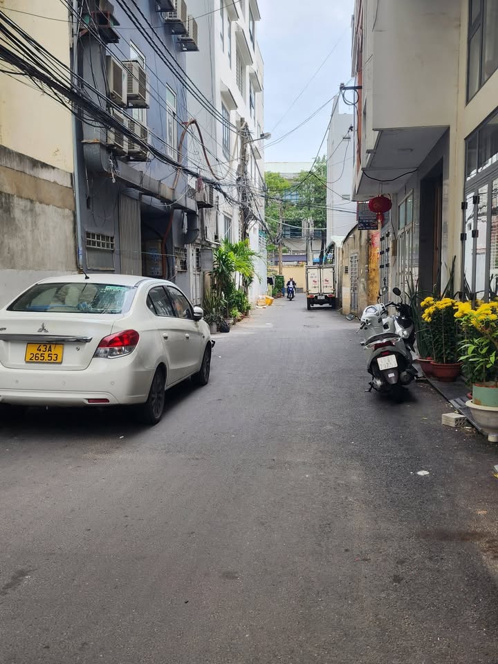 Nhà 2 Tầng Trần Cao Vân 63m² - Chính Chủ Bán, Ngang Gần 8m Hiếm Có!